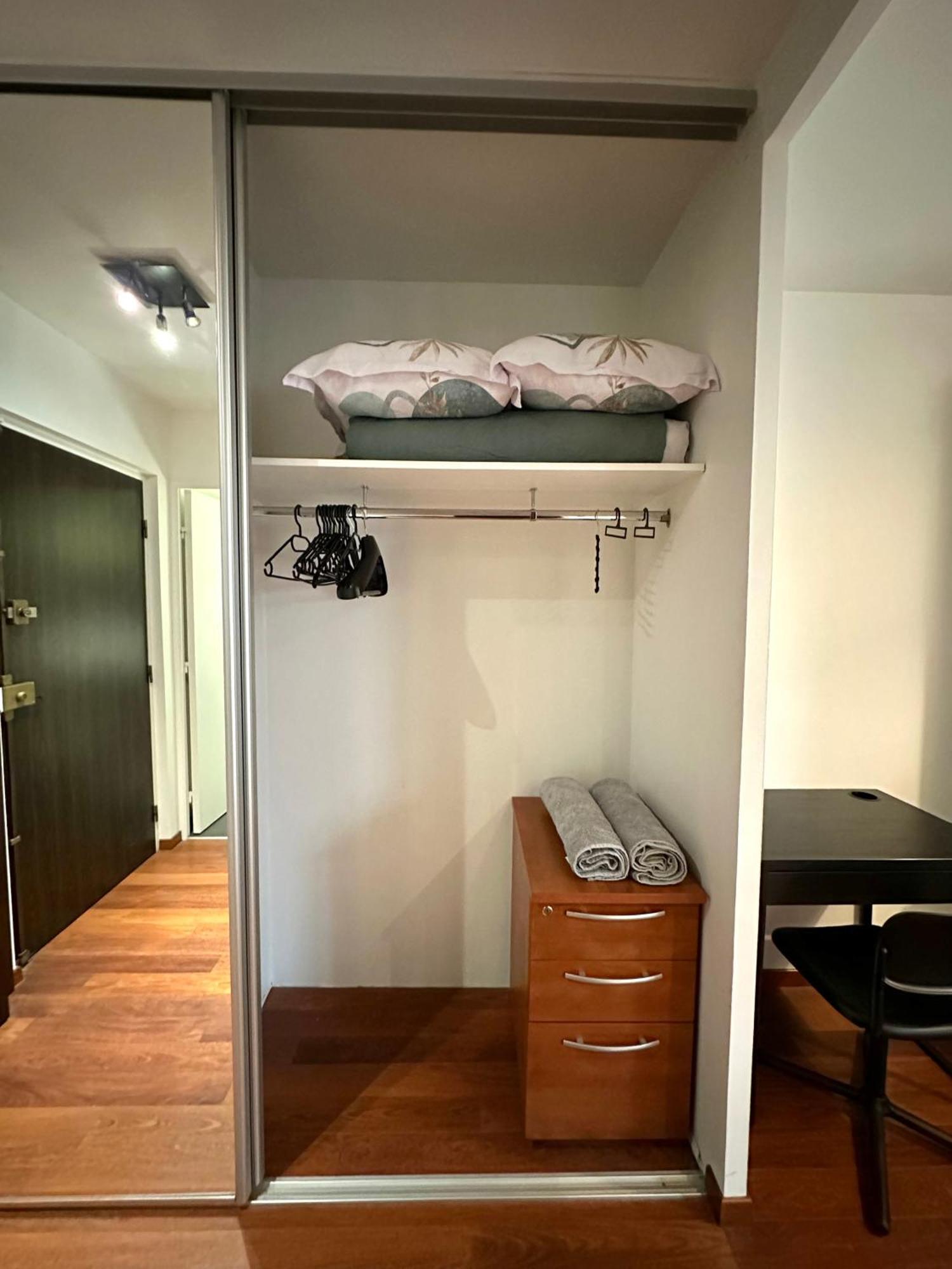 L'Athos - Appartement Equipe - Entre Paris Et Versailles - Haut Debit Garches 외부 사진