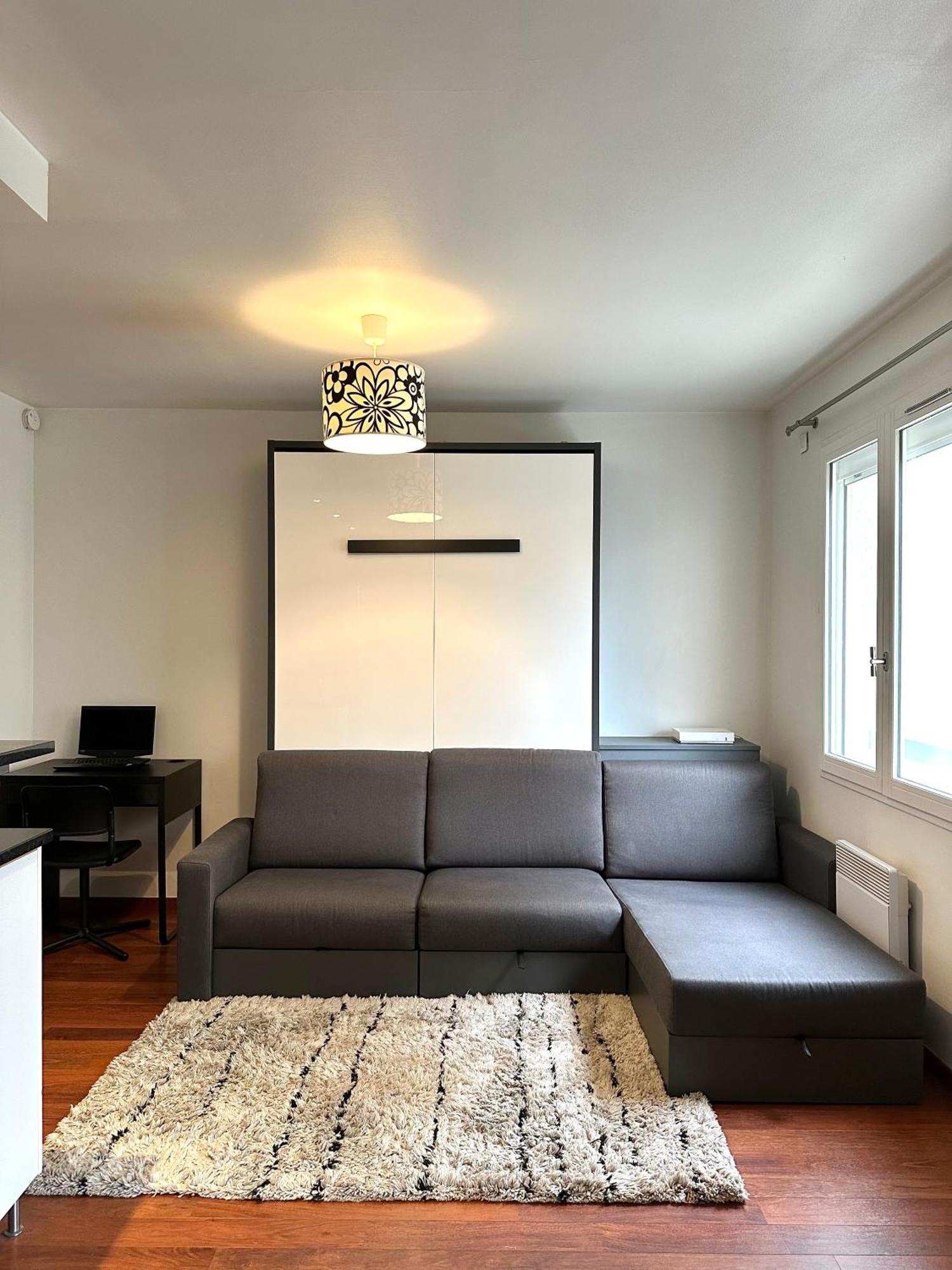 L'Athos - Appartement Equipe - Entre Paris Et Versailles - Haut Debit Garches 외부 사진